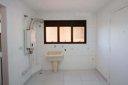 Apartamento para alugar com 174m², 3 quartos e 3 vagas