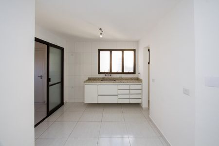 Apartamento para alugar com 174m², 3 quartos e 3 vagas