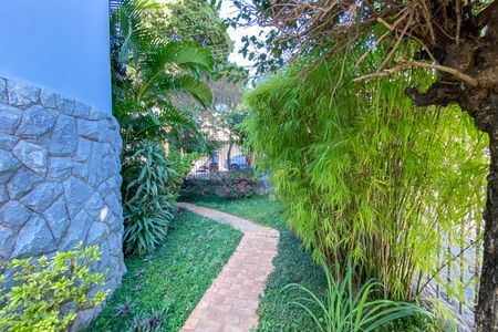Apartamento para alugar com 145m², 3 quartos e 1 vaga