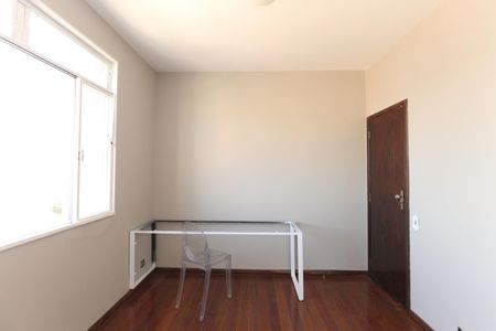 Apartamento para alugar com 145m², 3 quartos e 1 vaga