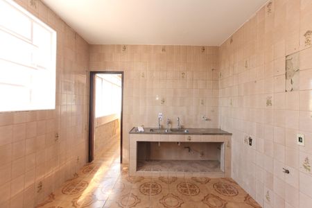 Apartamento para alugar com 145m², 3 quartos e 1 vaga