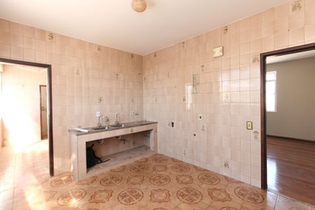 Apartamento para alugar com 145m², 3 quartos e 1 vaga
