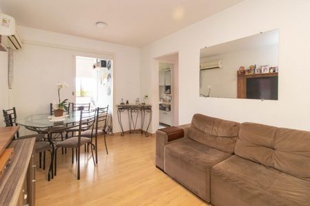 Sala de apartamento à venda com 3 quartos, 66m² em Santo Antônio, Porto Alegre