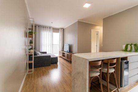 Sala/Cozinha de apartamento para alugar com 3 quartos, 78m² em Campo Comprido, Curitiba
