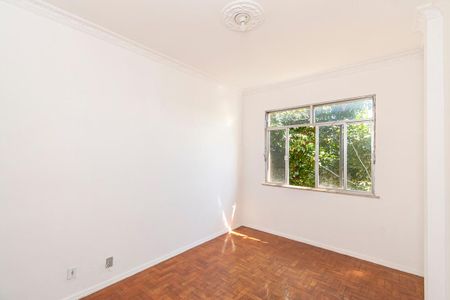 Sala de apartamento para alugar com 2 quartos, 65m² em Penha, Rio de Janeiro