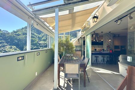 Apartamento à venda com 140m², 2 quartos e 2 vagas