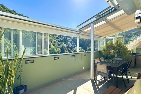 Apartamento à venda com 140m², 2 quartos e 2 vagas