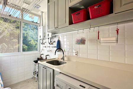 Apartamento à venda com 140m², 2 quartos e 2 vagas