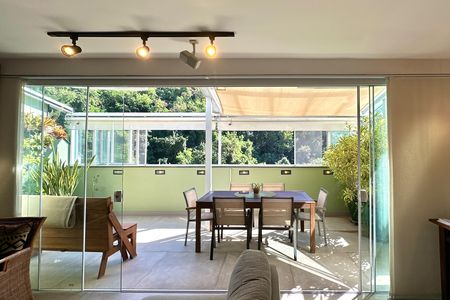 Apartamento à venda com 140m², 2 quartos e 2 vagas