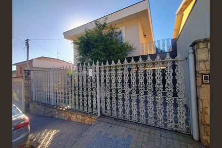 Fachada de casa à venda com 3 quartos, 250m² em Parque Sao Pedro, São Bernardo do Campo