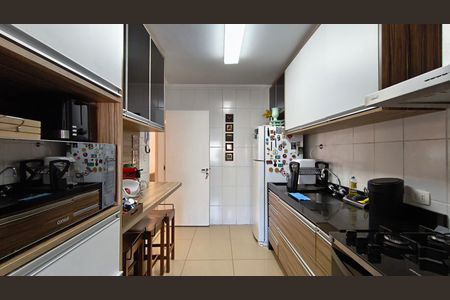 Apartamento à venda com 76m², 3 quartos e 2 vagas Apartamento à venda com 76m², 3 quartos e 2 vagasCozinha