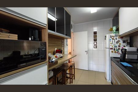 Apartamento à venda com 76m², 3 quartos e 2 vagas Apartamento à venda com 76m², 3 quartos e 2 vagasCozinha
