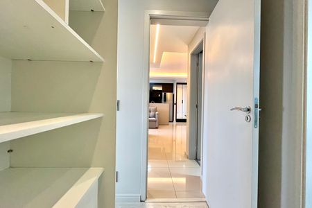Apartamento para alugar com 59m², 2 quartos e 1 vagaCloset da suíte