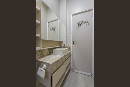 Apartamento para alugar com 50m², 2 quartos e sem vaga Apartamento para alugar com 50m², 2 quartos e sem vagaBanheiro