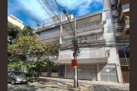 Apartamento para alugar com 135m², 2 quartos e 1 vaga Apartamento para alugar com 135m², 2 quartos e 1 vagaFachada do Prédio