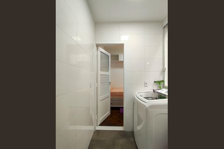 Apartamento para alugar com 135m², 2 quartos e 1 vaga Apartamento para alugar com 135m², 2 quartos e 1 vagaÁrea de Serviço