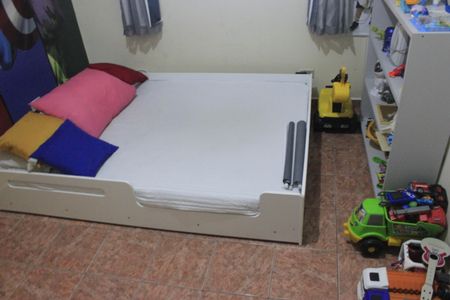 Casa para alugar com 240m², 3 quartos e 2 vagasQuarto 2