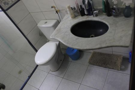 Casa para alugar com 240m², 3 quartos e 2 vagasBanheiro social