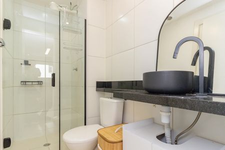 Apartamento à venda com 39m², 2 quartos e sem vaga Apartamento à venda com 39m², 2 quartos e sem vagaBanheiro
