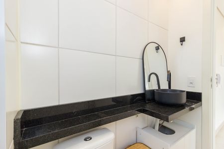 Apartamento à venda com 39m², 2 quartos e sem vaga Apartamento à venda com 39m², 2 quartos e sem vagaBanheiro