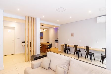 Apartamento à venda com 39m², 2 quartos e sem vaga Apartamento à venda com 39m², 2 quartos e sem vagaCoworking