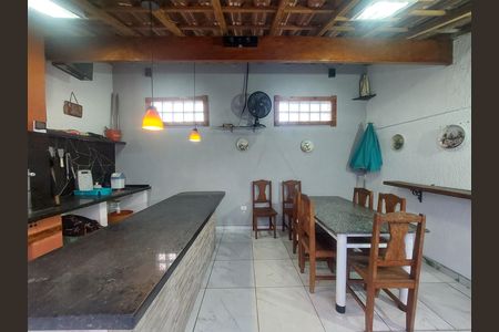 Casa à venda com 192m², 3 quartos e 2 vagasÁrea Gourmet