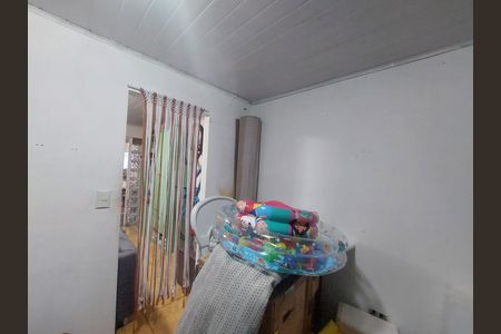 Casa à venda com 192m², 3 quartos e 2 vagasQuarto 2 da Edícula