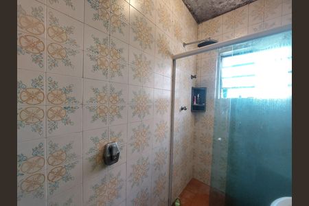 Banheiro Social de casa à venda com 3 quartos, 192m² em Jardim Luanda, São Paulo
