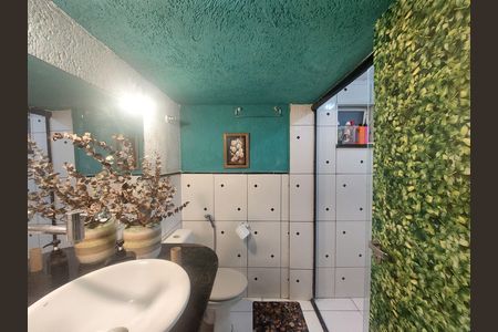 Casa à venda com 192m², 3 quartos e 2 vagasBanheiro da Edícula