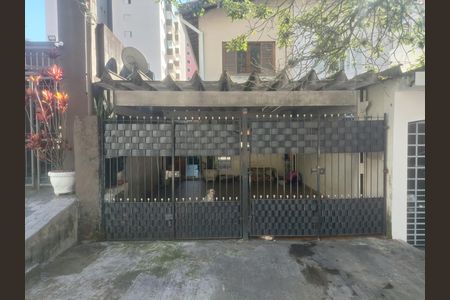 Fachada de casa à venda com 3 quartos, 192m² em Jardim Luanda, São Paulo