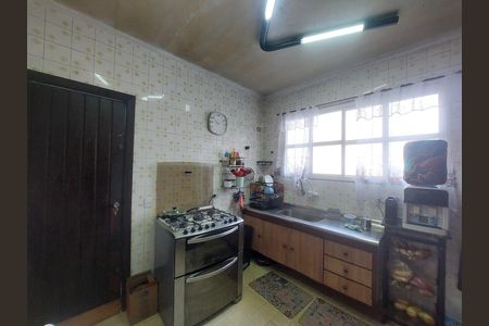 Cozinha de casa à venda com 3 quartos, 192m² em Jardim Luanda, São Paulo
