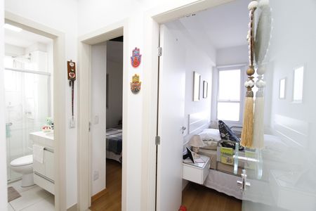 Apartamento à venda com 80m², 3 quartos e 2 vagasCorredor