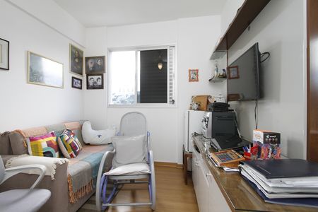 Apartamento à venda com 80m², 3 quartos e 2 vagasQuarto 2