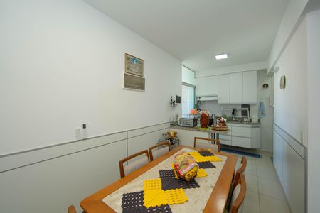 SALA de apartamento à venda com 3 quartos, 80m² em Estoril, Belo Horizonte