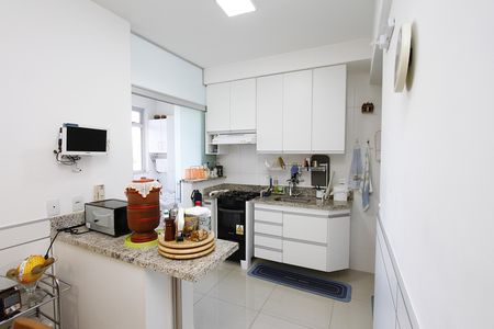 Apartamento à venda com 80m², 3 quartos e 2 vagasCozinha