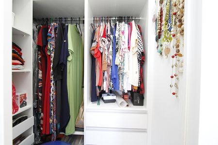 Apartamento à venda com 80m², 3 quartos e 2 vagasCloset da suíte