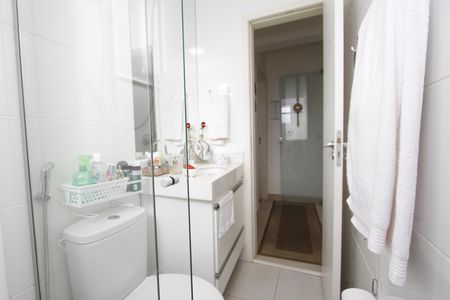 Apartamento à venda com 80m², 3 quartos e 2 vagasBanheiro Social