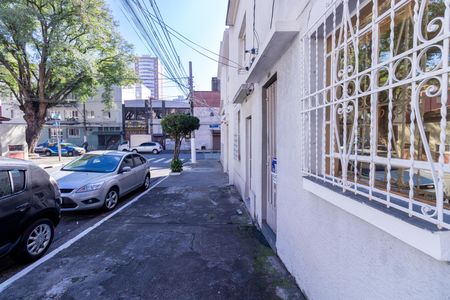 Casa para alugar com 85m², 2 quartos e sem vaga Casa para alugar com 85m², 2 quartos e sem vagaFachada