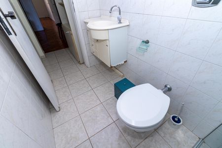 Casa para alugar com 85m², 2 quartos e sem vaga Casa para alugar com 85m², 2 quartos e sem vagaBanheiro da Suíte