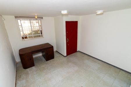 Casa para alugar com 85m², 2 quartos e sem vaga Casa para alugar com 85m², 2 quartos e sem vagaSala