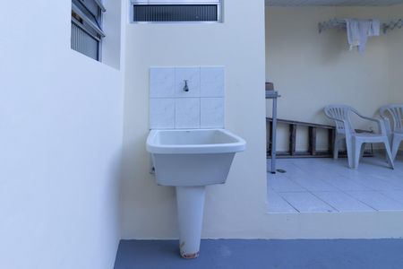 Casa para alugar com 85m², 2 quartos e sem vaga Casa para alugar com 85m², 2 quartos e sem vagaÁrea de Serviço