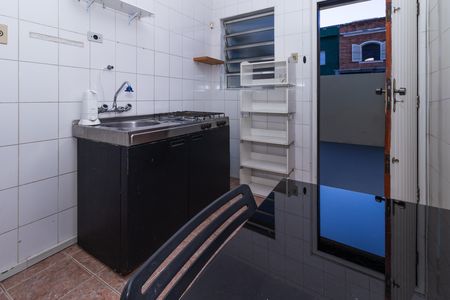 Casa para alugar com 85m², 2 quartos e sem vaga Casa para alugar com 85m², 2 quartos e sem vagaCozinha