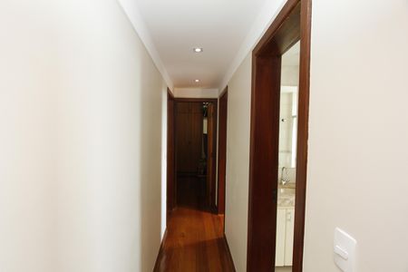 Apartamento à venda com 96m², 3 quartos e 3 vagasCorredor