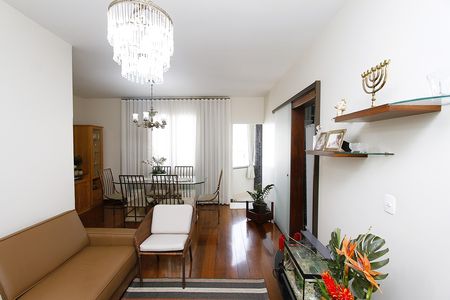 Apartamento à venda com 96m², 3 quartos e 3 vagasSala