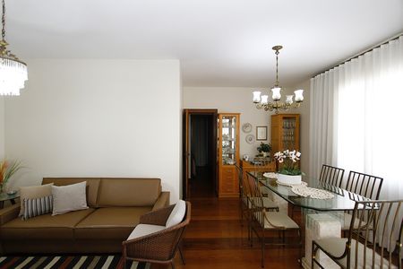 Apartamento à venda com 96m², 3 quartos e 3 vagasSala