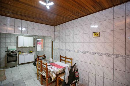 Casa à venda com 275m², 3 quartos e 2 vagasCozinha