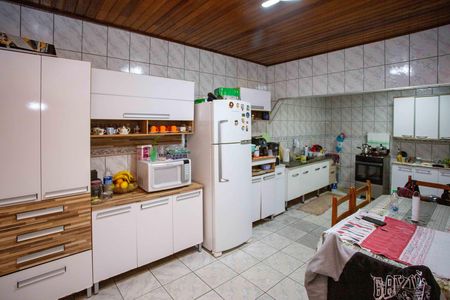 Casa à venda com 275m², 3 quartos e 2 vagasCozinha