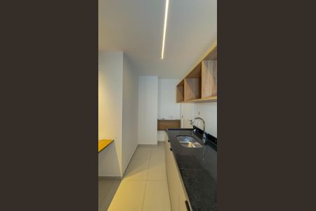 Apartamento para alugar com 140m², 2 quartos e 2 vagas Apartamento para alugar com 140m², 2 quartos e 2 vagasCozinha e Área de Serviço