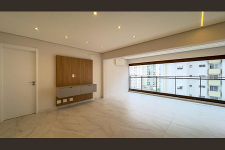Sala de apartamento para alugar com 2 quartos, 140m² em Campo Belo, São Paulo