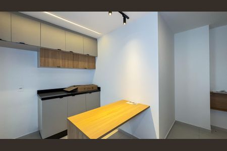 Apartamento para alugar com 140m², 2 quartos e 2 vagas Apartamento para alugar com 140m², 2 quartos e 2 vagasCozinha e Área de Serviço